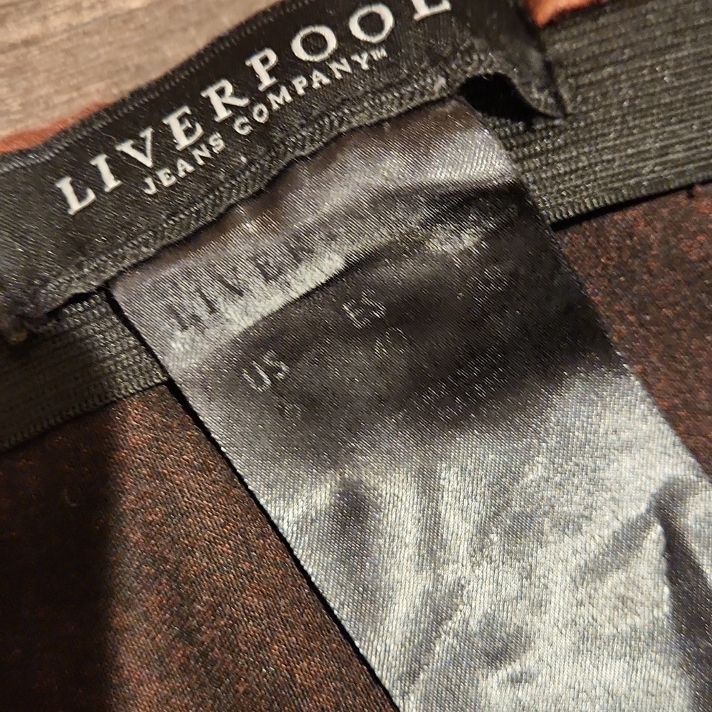 ❤️ LIVERPOOL JEANS COMPANY HIGH RISE PULL ON GARMENT DYED SKINNY PANTS, 6 (28) - Picture 6 of 8